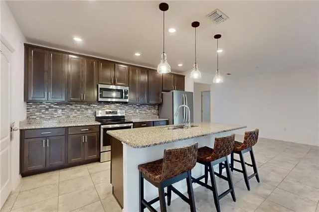 Current Listings 9036 103 Ave Kitchen Island